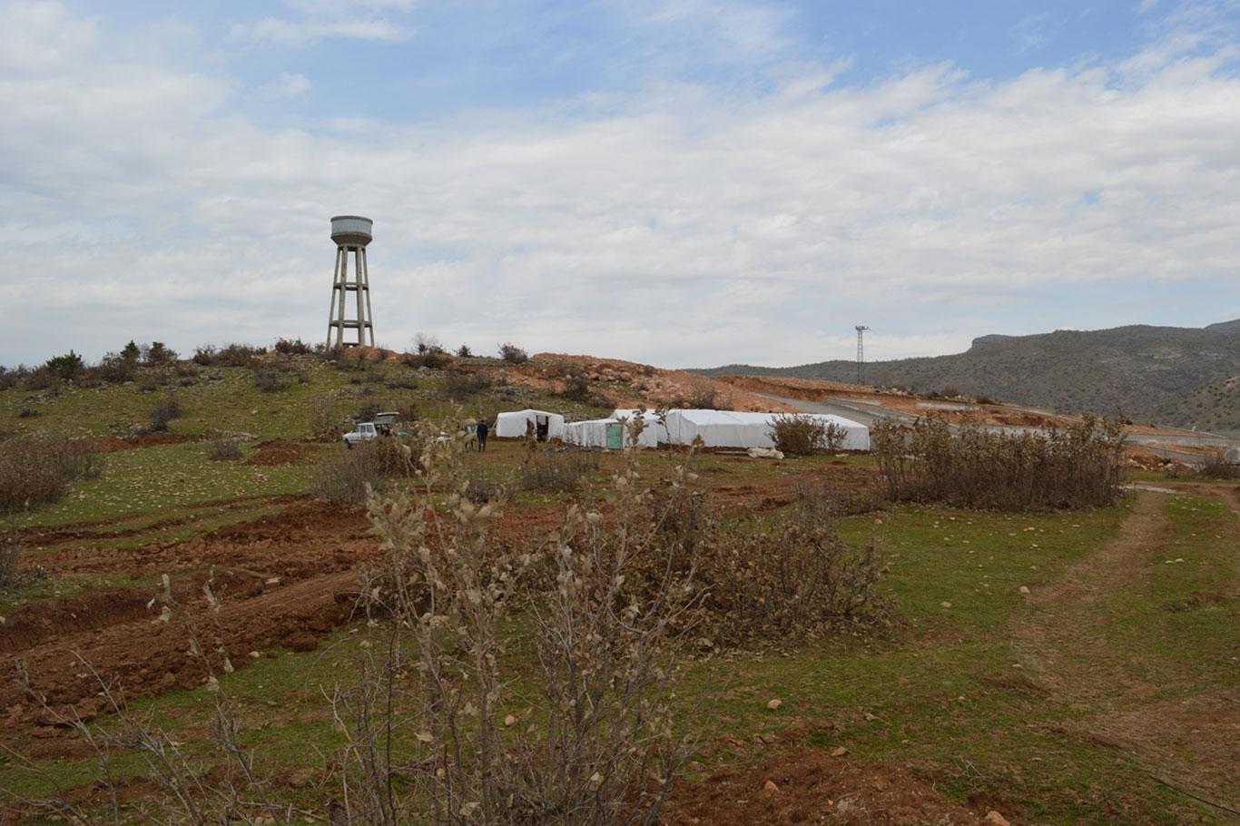 Siirt'te baraj suyu altında kalan köy sakinleri yetkililere seslendi